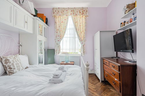 Photo 5 - Charming one Bedroom Flat Near Maida Vale by Underthedoormat
