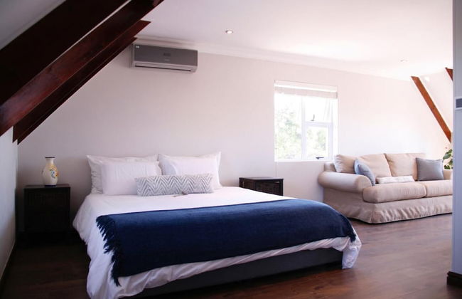 Clairwood Villa - Photo 3