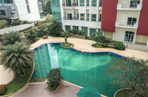 Foto 16 - Fully Furnished Apartment with Comfortable Design 1BR Woodland Park Residence