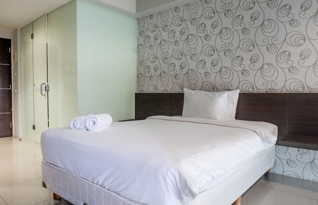 Classic Modern Studio Room Apartment at The Square Surabaya - Foto 3