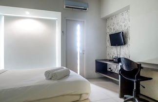 Photo 2 - Classic Modern Studio Room Apartment at The Square Surabaya