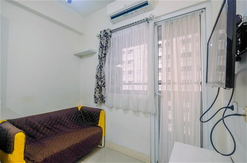 Photo 5 - Relaxing 2BR at Green Pramuka Apartment