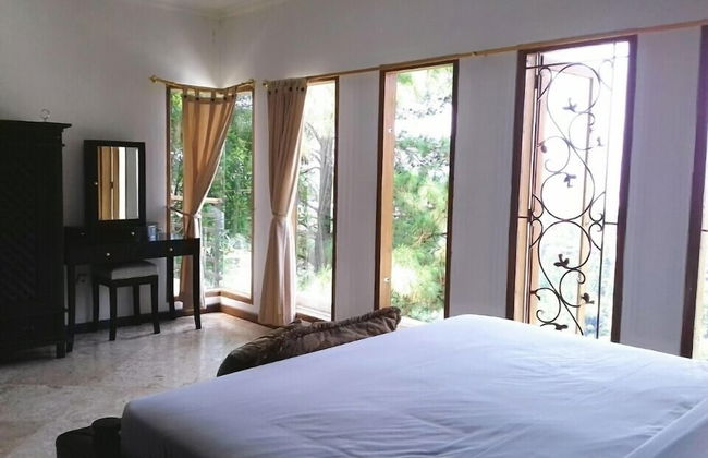 De Bukit Dago Villa by HouseinBandung - Foto 10