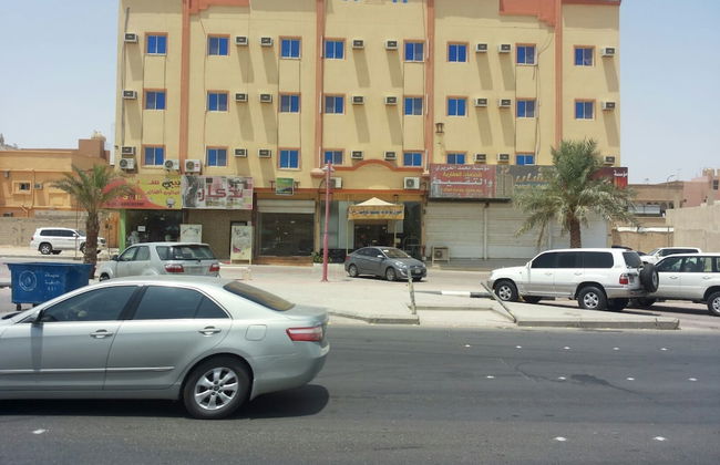 Al Eairy Furnished Apartments Al Ahsa 4 - Foto 1
