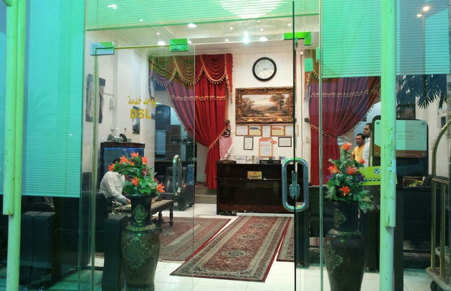 Al Eairy Furnished Apartments Al Ahsa 4 - Foto 2
