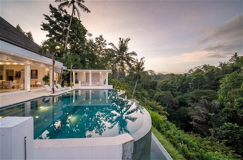 Photo 66 - Limitless Jungle Villas Complex, 5 BR, Ubud With Staff