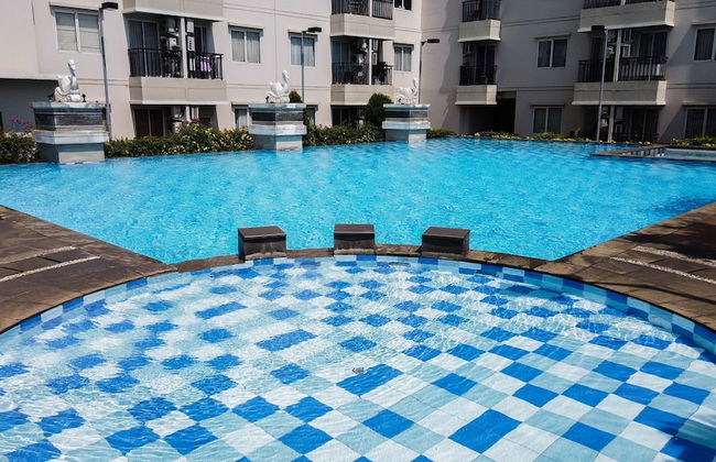 Comfortable 2BR at Signature Park Tebet Apartment - Photo 10