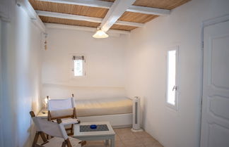 Foto 3 - Cozy Studio for 2 Guests With 1 Child or 3 Adults - Walking Distance to Beach