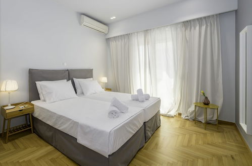 Foto 3 - Lush 2bed apt. at the Acropolis