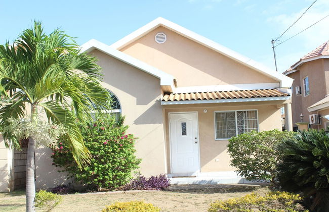 Your Holiday Home Caribbean Estates - Photo 17