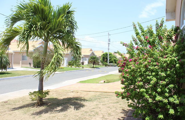 Your Holiday Home Caribbean Estates - Photo 15