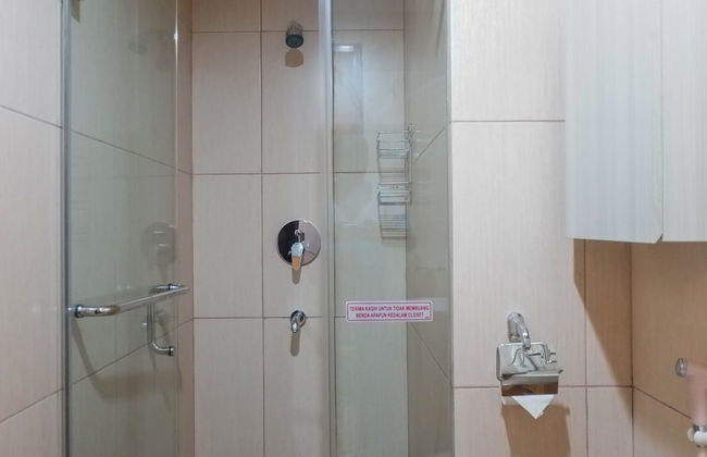 Homey 2BR Apartment at Tamansari Papilio - Foto 19