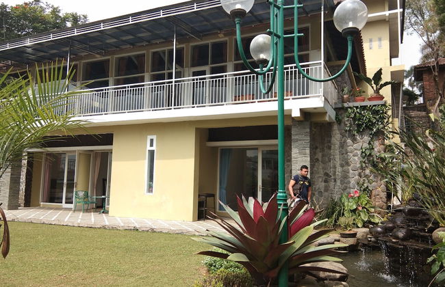 Villa Danau 5 Bedroom for 50 pax - Foto 19