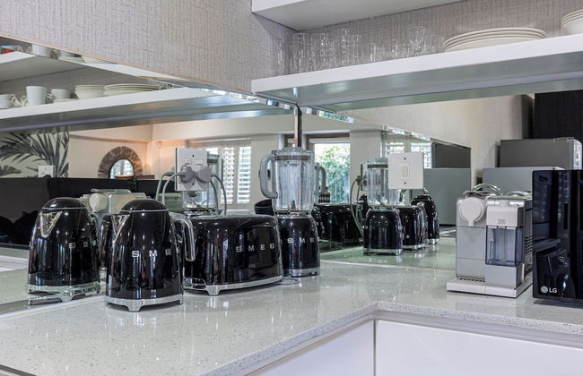 Clifton YOLO Spaces – Clifton Mansion Villa - Foto 63