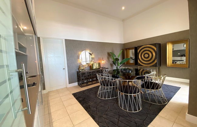 Clifton YOLO Spaces – Clifton Mansion Villa - Foto 16