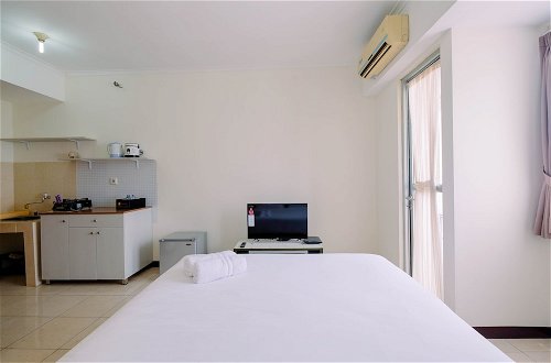Photo 13 - Simple Furnished Studio Apartment at Maple Park