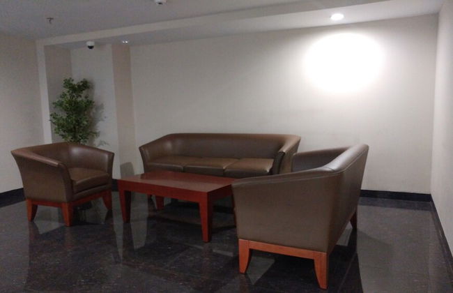 Comfortable and Lovely 2BR Apartment at Springlake Summarecon - Foto 12