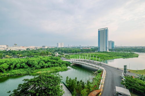 Photo 19 - Elegant and Nice Studio at Springlake Sumarecon Apartment