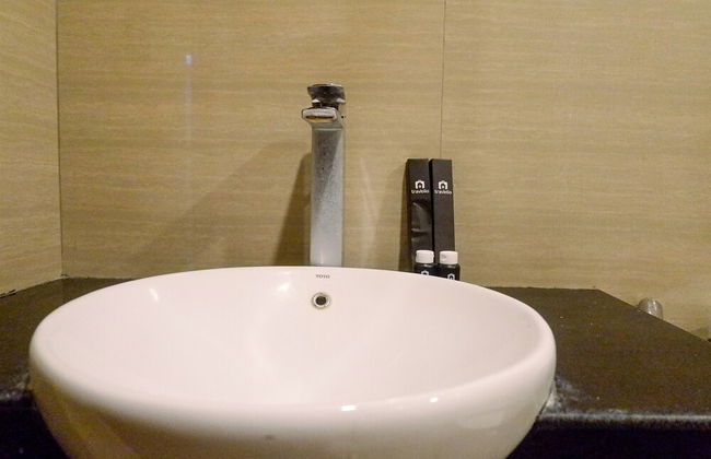 Strategic 1BR Apartment The Linden Connected to Marvell City Mall - Foto 12