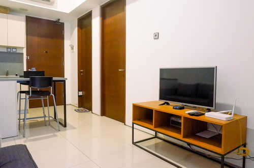 Photo 9 - Strategic 1BR Apartment The Linden Connected to Marvell City Mall