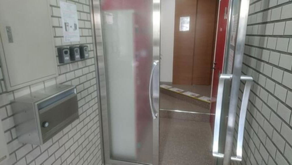 Entrada (vista interior)