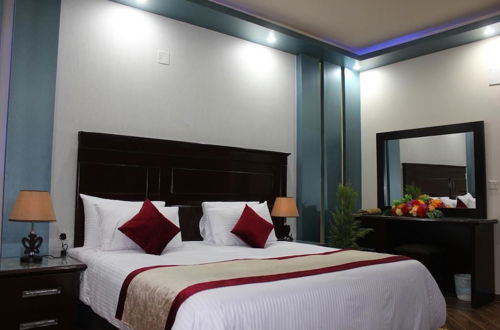 Photo 5 - Tabuk Ramada Aparthotel