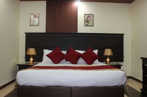 Photo 3 - Tabuk Ramada Aparthotel