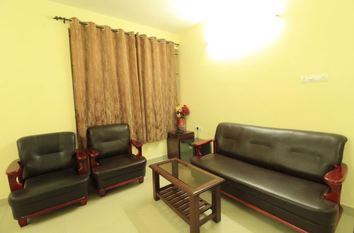 Photo 16 - Viswa Service Apartments