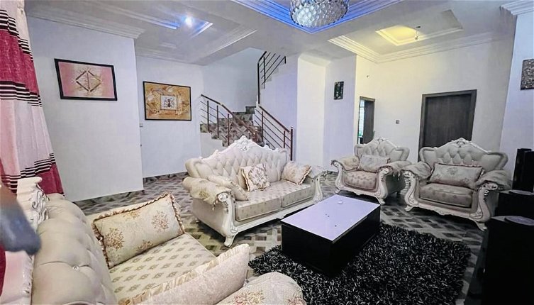 Photo 1 - Charming 3-bed House in Lekki