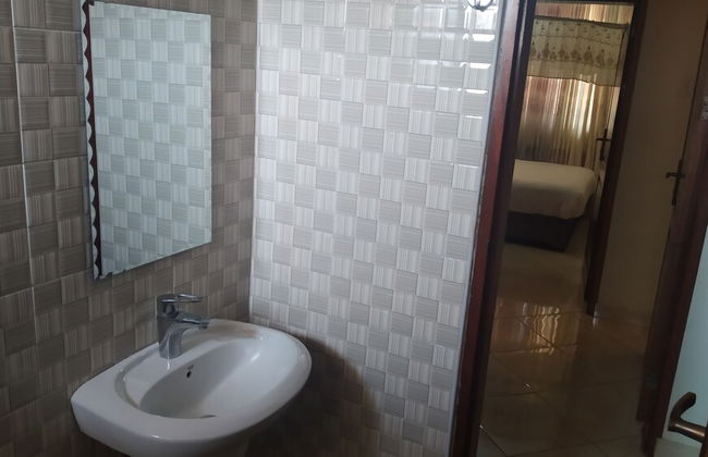 Golden Apartments Bukoto - Photo 26