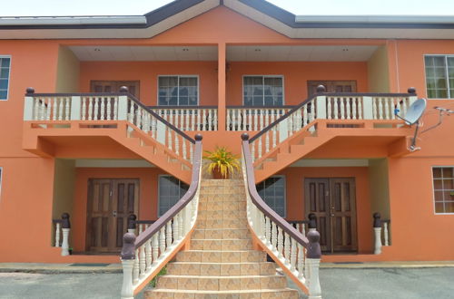 Photo 33 - B's Guest House