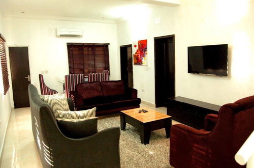 Photo 25 - Wendo Court Apartments