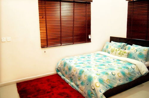 Photo 2 - Wendo Court Apartments