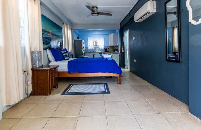 Restorations Tobago - Foto 12