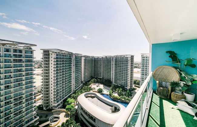 Azure Urban Resort by Adam's Crib - Photo 60