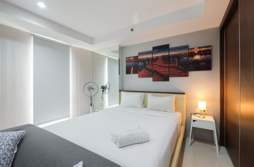 Photo 1 - Elegant and Comfy Studio Azalea Suites Apartment Cikarang