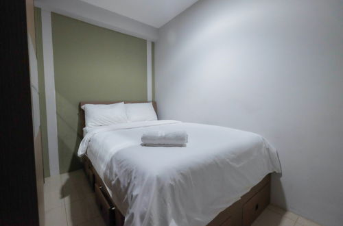Photo 5 - 2BR with Sofa Bed Cervino Tebet Apartment