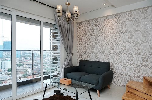 Photo 8 - Stunning 2BR Loft Apartment at Maqna Residence