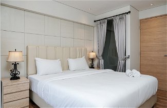 Photo 3 - Stunning 2BR Loft Apartment at Maqna Residence