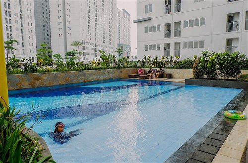 Photo 8 - Furnished and Relaxing 2BR Bassura City Apartment near Mall