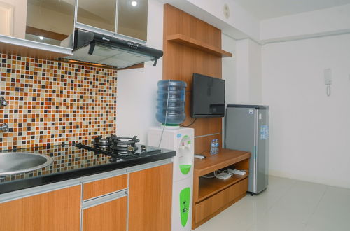 Photo 8 - Comfortable and Fully Furnished 2BR Bassura City Apartment