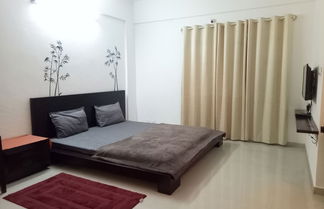 Photo 2 - Tranquil Serviced Apartments