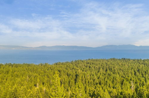 Photo 4 - Horizon by Avantstay Stunning A-frame Cabin w/ Hot Tub, Billiards, Lake Views