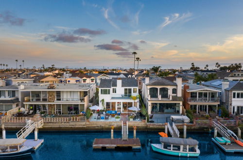 Photo 1 - Bay Breeze by Avantstay Bayfront Home w/ Fire Pit & Private Dock in Balboa Peninsula