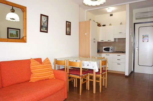 Photo 7 - Flat With Shared Pool, Lift, for 4 Guests-beahost