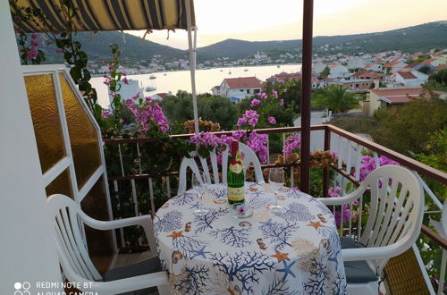 Foto 8 - Romantic Apartment With Sea View Vinišće, Dalmatia