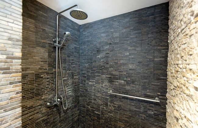 Stylish, Luxurious Home With Balcony in Famous Pietermaai District - Foto 11