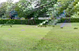 Foto 3 - Nice Holiday Home in Quiet Park near Veerse Meer