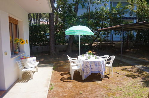 Photo 1 - beautiful Three-room Apartment on the Ground Floor of a Villa With Garden