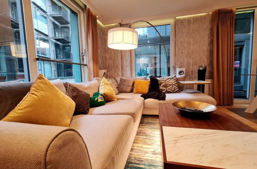 Foto 11 - Stylish and Modern 1 Bedroom Apartment in Farringdon